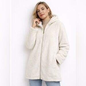 ❄️ NWT! Plush Fleece Long Coat